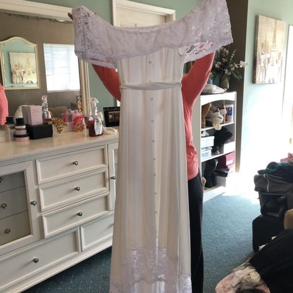 Dress - Picture 2 of 2